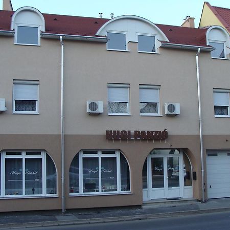 Hugi Panzio Hotel Nagykanizsa Esterno foto